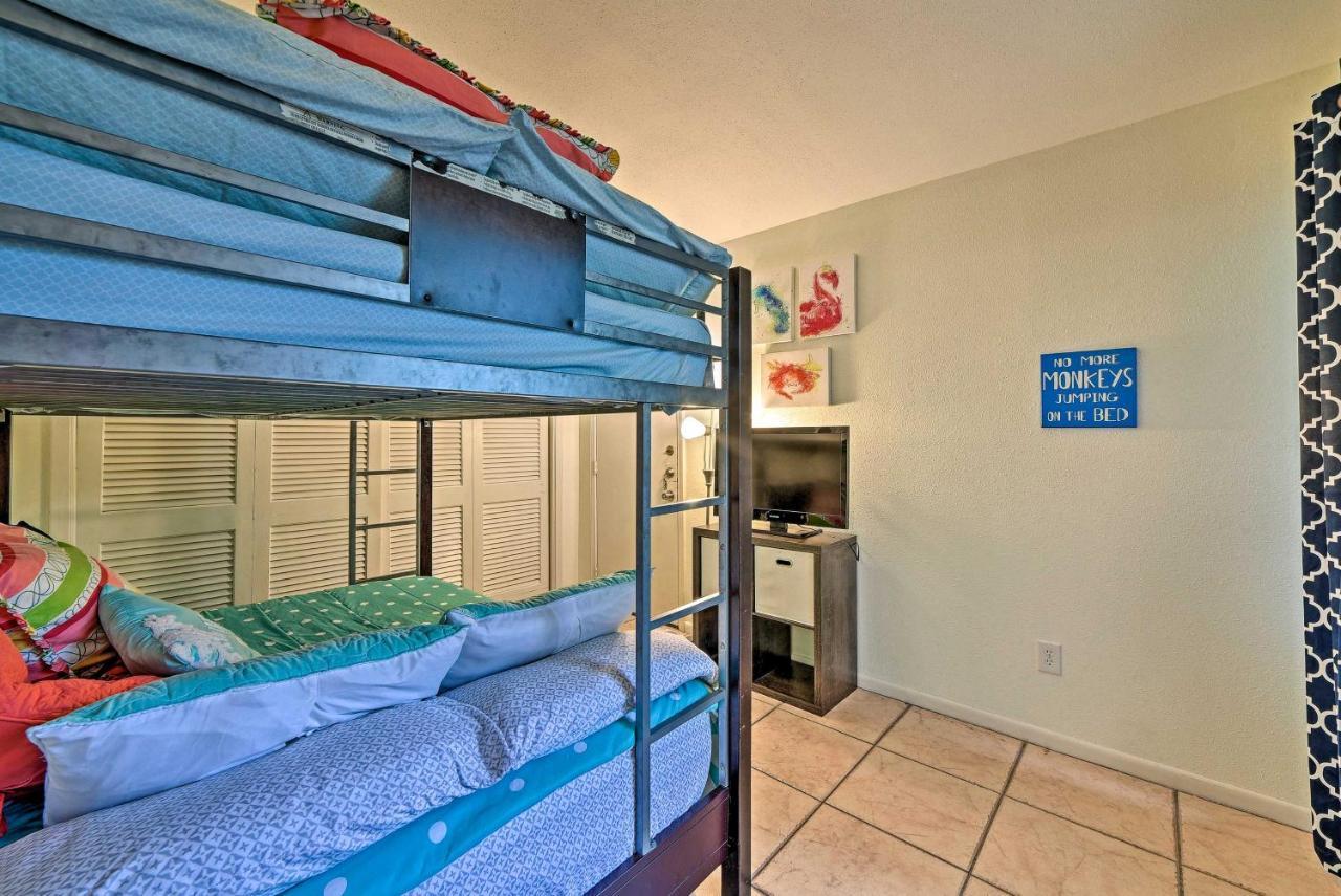 Breezy Corpus Christi Condo With Deck And Fishing Dock Exterior foto